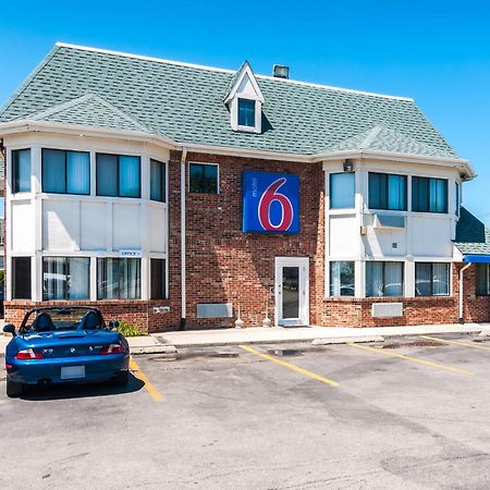 אלק גרוב וילאג' Motel 6 Chicago - Elk Grove מראה חיצוני תמונה