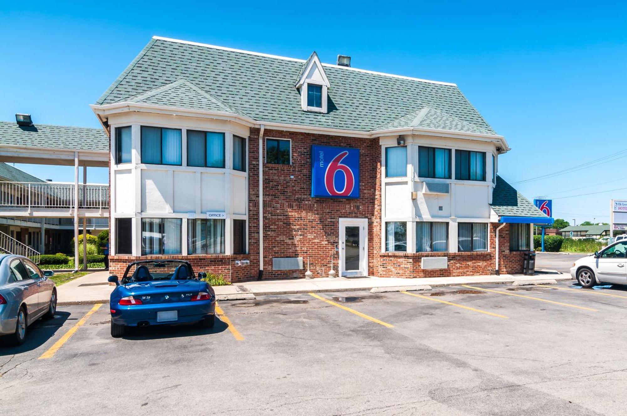 אלק גרוב וילאג' Motel 6 Chicago - Elk Grove מראה חיצוני תמונה